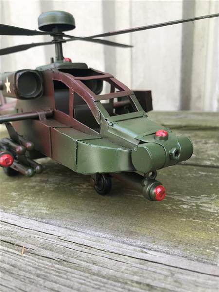 Grote foto schaalmodel apache gevechtshelikopter metaal tuin en terras tuindecoratie