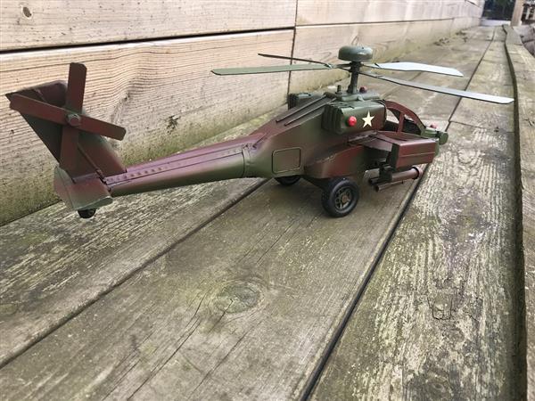 Grote foto schaalmodel apache gevechtshelikopter metaal tuin en terras tuindecoratie