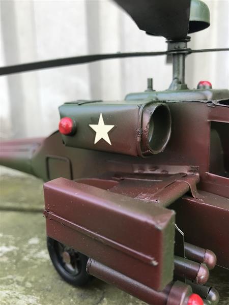 Grote foto schaalmodel apache gevechtshelikopter metaal tuin en terras tuindecoratie