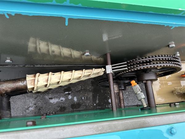 Grote foto total systems tulpen ontbolmachine agrarisch tuinbouw