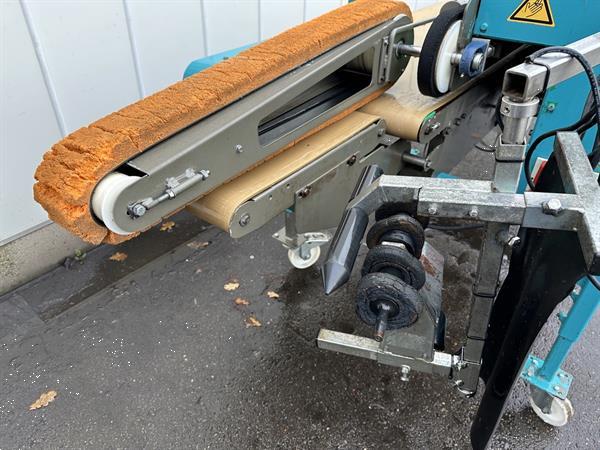 Grote foto total systems tulpen ontbolmachine agrarisch tuinbouw