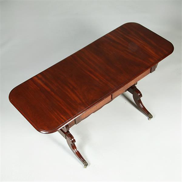 Grote foto massief mahonie sidetable of smalle schrijftafel met 2 laden en op en neerklapbare oren no.351910 antiek en kunst stoelen en banken