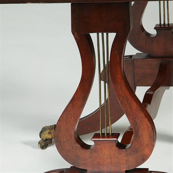 Grote foto massief mahonie sidetable of smalle schrijftafel met 2 laden en op en neerklapbare oren no.351910 antiek en kunst stoelen en banken