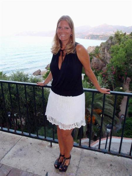 Grote foto bevalt alleen zijn jou ook niet contacten en berichten vrouw zoekt man