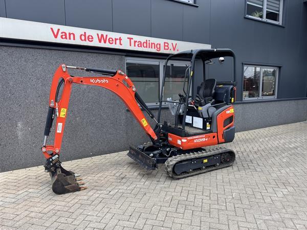 Grote foto kubota kx019 4 minigraver graafmachine rups 1 bak 2020 lpg 45uur zeer net doe het zelf en verbouw kranen en graafmachines