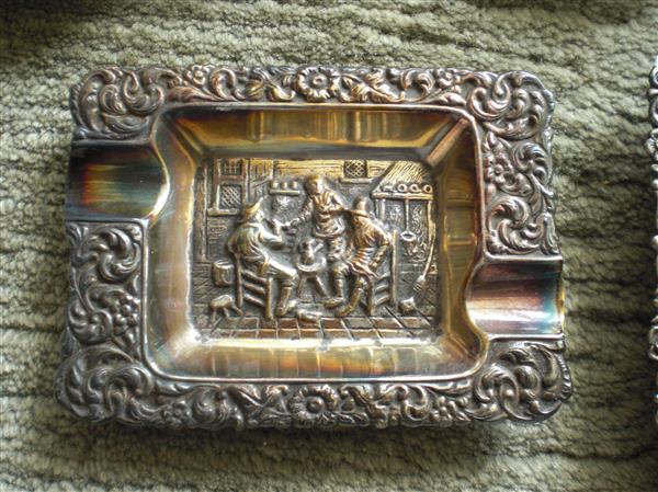 Grote foto 5 metalen asbakken verzamelen rookartikelen en luciferdoosjes