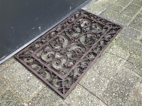 Grote foto sierlijke deurmat gemaakt van gietijzer huis en inrichting woningdecoratie