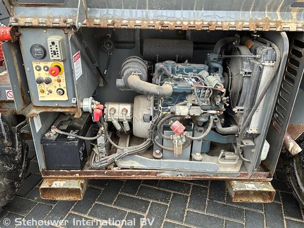 Grote foto skyjack sj6832rt hoogwerker 4x4 diesel sj6832 sj 6832 rt doe het zelf en verbouw hoogwerkers