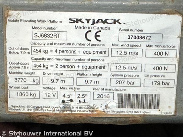 Grote foto skyjack sj6832rt hoogwerker 4x4 diesel sj6832 sj 6832 rt doe het zelf en verbouw hoogwerkers