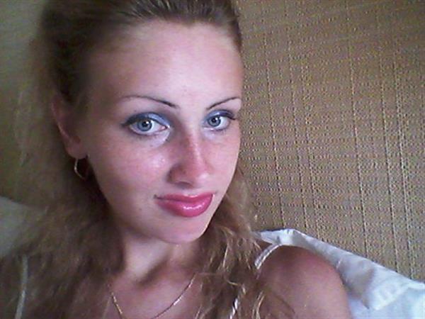 Grote foto ben jij wel een echte man die voor liefde gaat contacten en berichten vrouw zoekt man