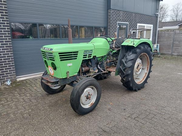Grote foto deutz fahr d3006 agrarisch tractoren