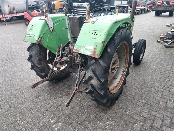 Grote foto deutz fahr d3006 agrarisch tractoren