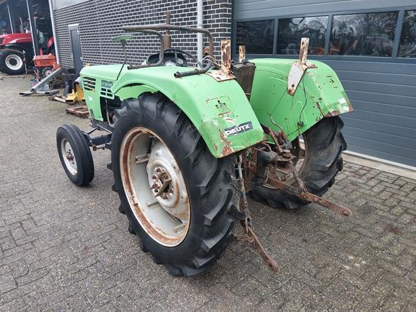 Grote foto deutz fahr d3006 agrarisch tractoren