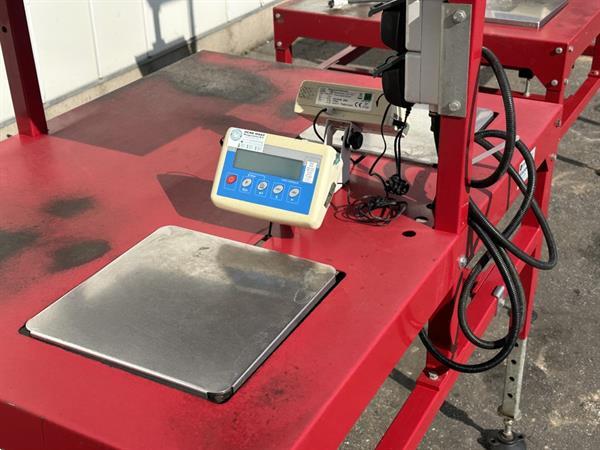 Grote foto taks dubbele werktafel met 2 weegschalen agrarisch tuinbouw