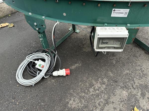 Grote foto douw rollenbaan aangedreven bocht 90 agrarisch transportbanden