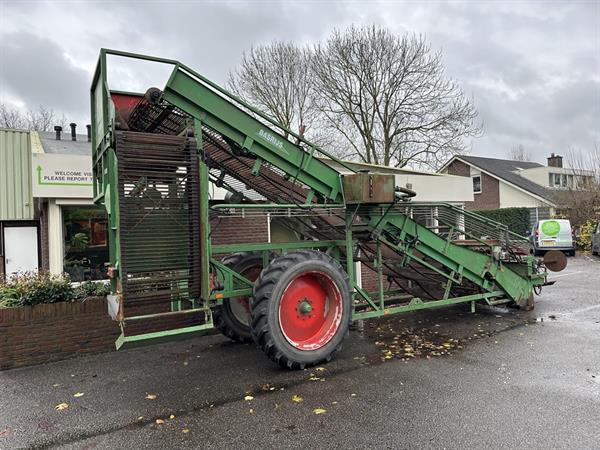 Grote foto basrijs brp gl135hxl oogstmachine voor planten zoals aardbeien en asperges agrarisch oogstmachines