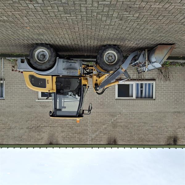 Grote foto everun er 12 minishovel kniklader wiellader bj 2019 agrarisch shovels