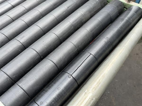 Grote foto aangedreven rollenbaanbocht 90 agrarisch transportbanden