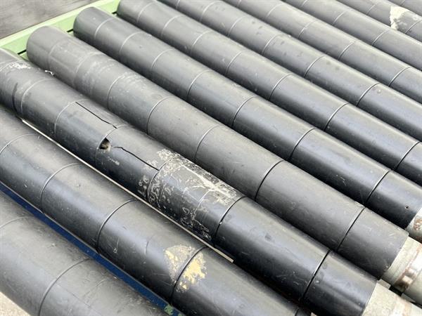 Grote foto aangedreven rollenbaanbocht 90 agrarisch transportbanden