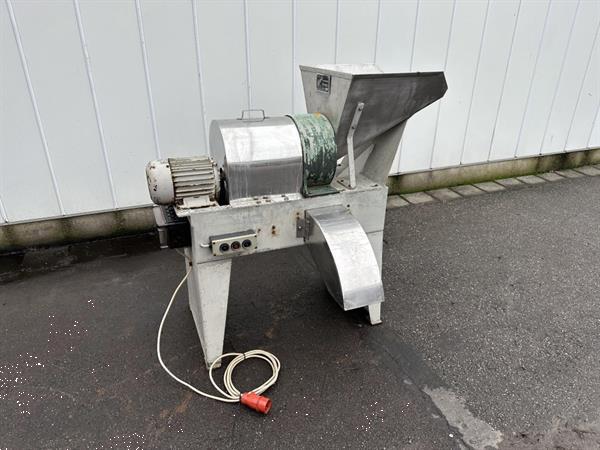 Grote foto herbort snijmachine voor groenten agrarisch tuinbouw