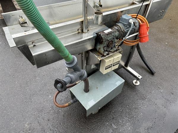 Grote foto aangedreven v snaar met vloeistofpomp agrarisch tuinbouw