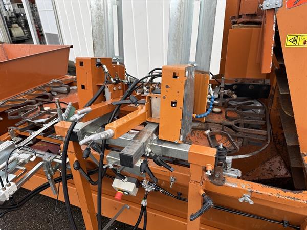 Grote foto javo standaard potmachine met dubbele pneumatische potdispenser en uitwerper agrarisch tuinbouw