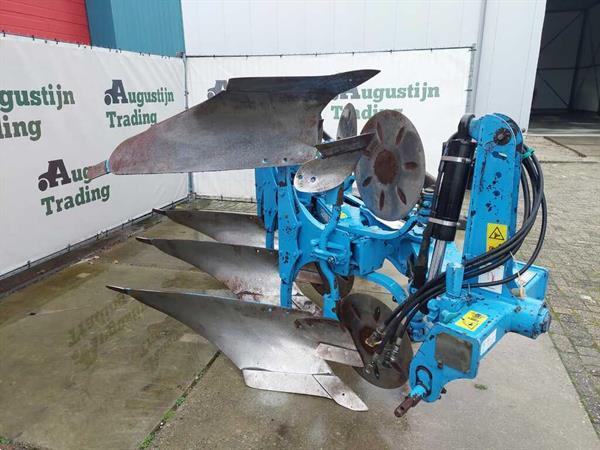 Grote foto lemken ploeg agrarisch ploegen