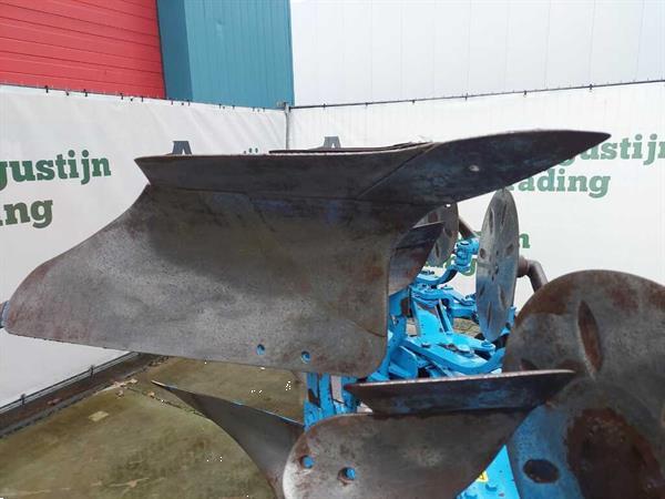 Grote foto lemken ploeg agrarisch ploegen