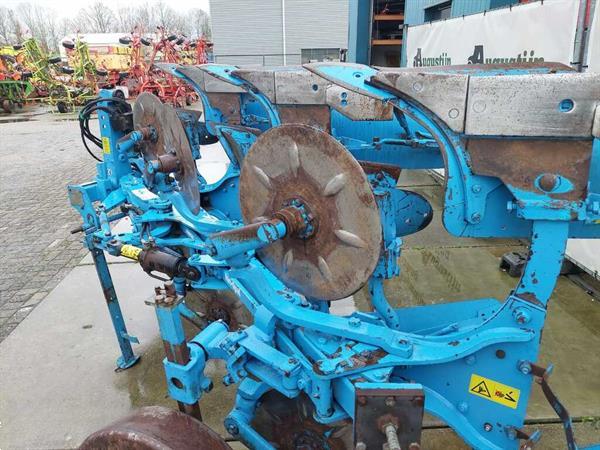 Grote foto lemken ploeg agrarisch ploegen