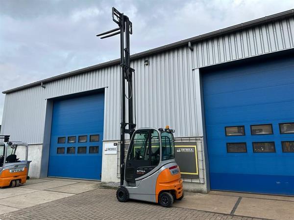 Grote foto vs 22534 elektrische triplex heftruck still rx20 20 p h agrarisch heftrucks