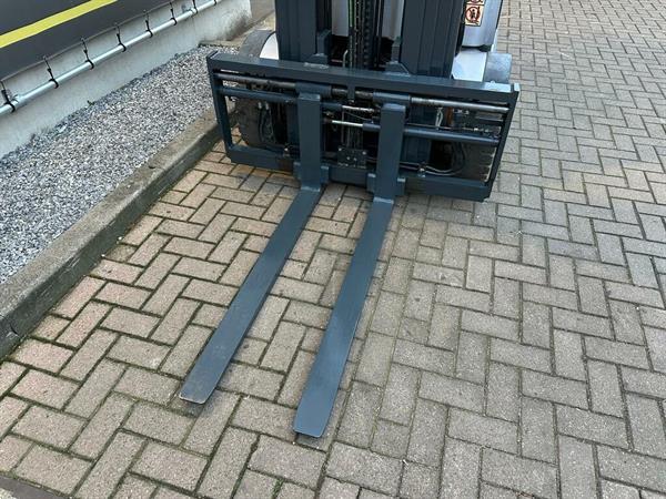 Grote foto vs 22536 elektrische triplex heftruck still rx60 25 agrarisch heftrucks