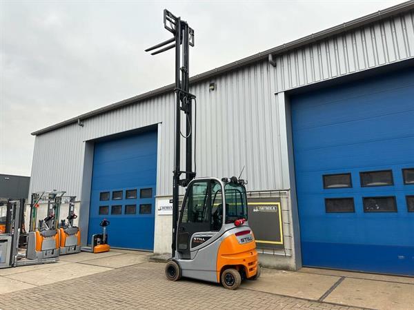 Grote foto vs 22535 elektrische triplex heftruck still rx20 20 p h agrarisch heftrucks