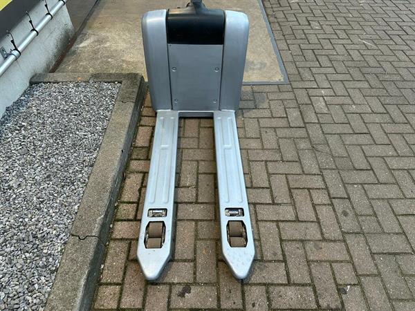 Grote foto vs 22539 elektrische compacte palletwagen still ech15 doe het zelf en verbouw hefwerktuigen