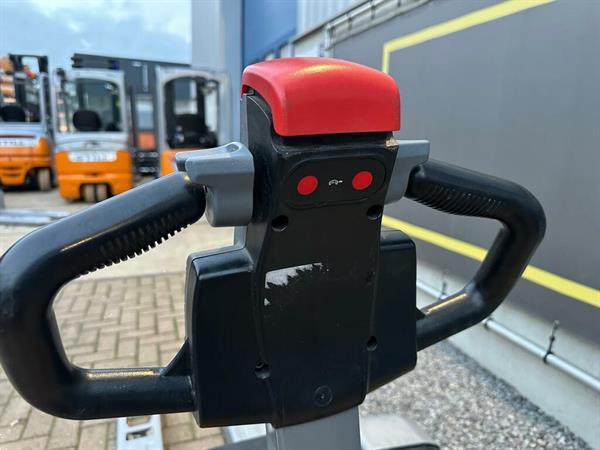 Grote foto vs 22539 elektrische compacte palletwagen still ech15 doe het zelf en verbouw hefwerktuigen