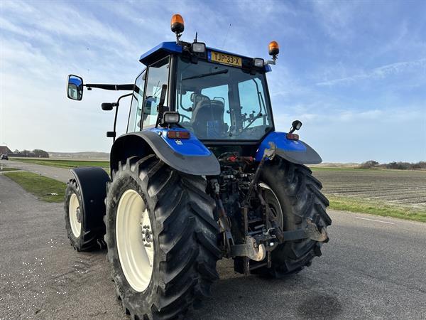 Grote foto new holland tm 115 agrarisch tractoren
