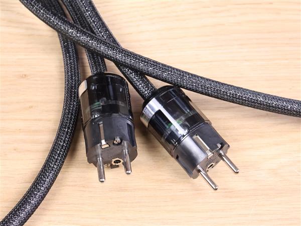 Grote foto jorma design origo highend audio power cable 2 0 metre 2 available audio tv en foto onderdelen en accessoires