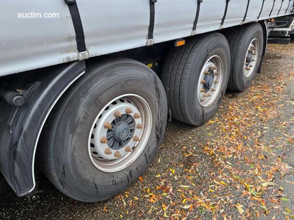 Grote foto a d lprs 24 2023 schuifzeil oplegger doe het zelf en verbouw opleggers