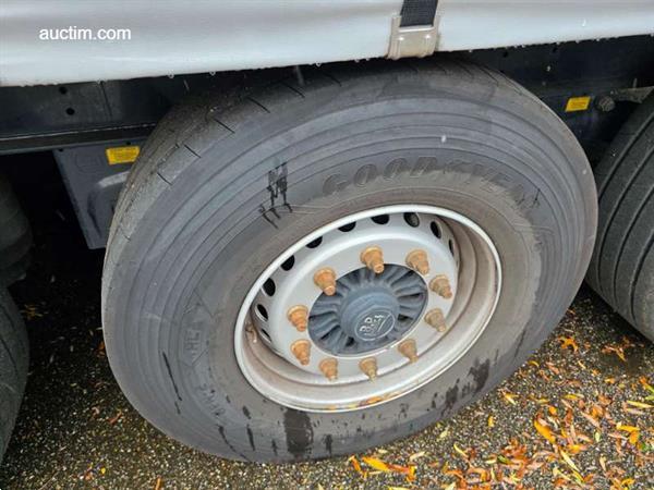 Grote foto a d lprs 24 2023 schuifzeil oplegger doe het zelf en verbouw opleggers