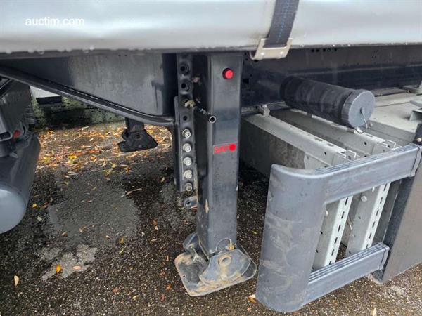 Grote foto a d lprs 24 2023 schuifzeil oplegger doe het zelf en verbouw opleggers