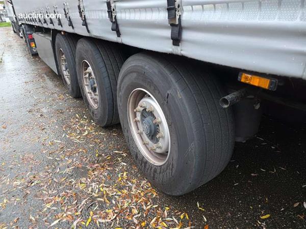 Grote foto a d lprs 24 2023 schuifzeil oplegger doe het zelf en verbouw opleggers