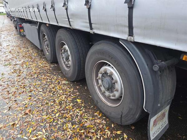 Grote foto a d lprs 24 2023 schuifzeil oplegger doe het zelf en verbouw opleggers