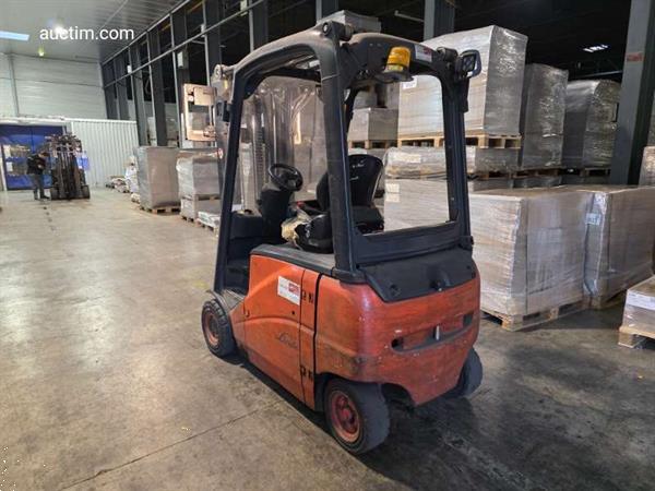 Grote foto linde e16 elektrische heftruck 2008 agrarisch heftrucks