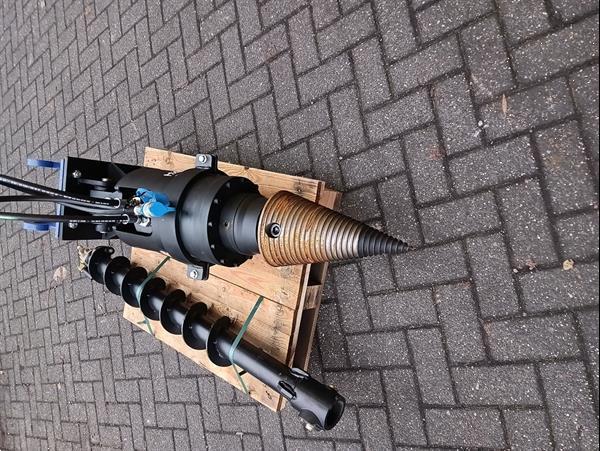 Grote foto hydraulische grondboor cw05 opname minigraver doe het zelf en verbouw aanbouwdelen