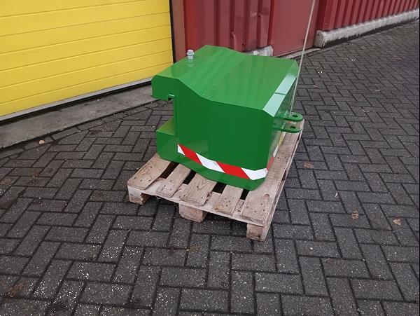 Grote foto frontgewichtblok 600 kg agrarisch tractoren