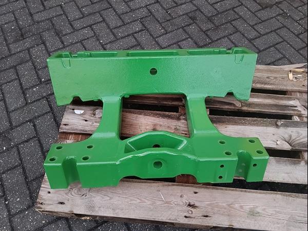 Grote foto frontgewichtblok 600 kg met drager john deere r8 serie agrarisch tractoren