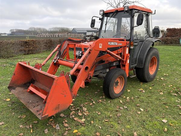 Grote foto kubota l3300 met frontlader agrarisch tractoren
