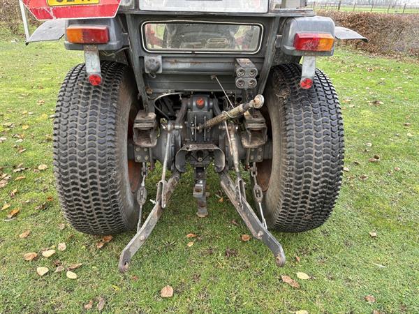 Grote foto kubota l3300 met frontlader agrarisch tractoren