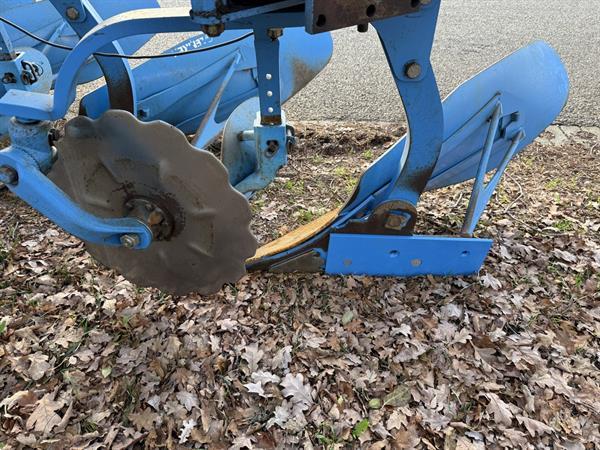 Grote foto lemken jewel 8 5 schaar wentel ploeg agrarisch ploegen