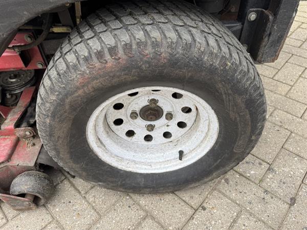 Grote foto toro z master 7000 zero turn cirkelmaaier parkmaaier grasmaaier 152cm breedte kubota diesel 2014 tuin en terras cirkelmaaiers