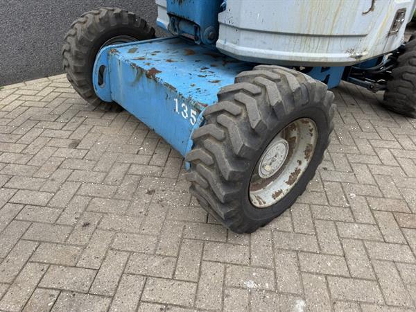 Grote foto genie z 34 22 knikarmhoogwerker 12.5m werkhoogte 4x4 kubota diesel 2007 doe het zelf en verbouw hoogwerkers